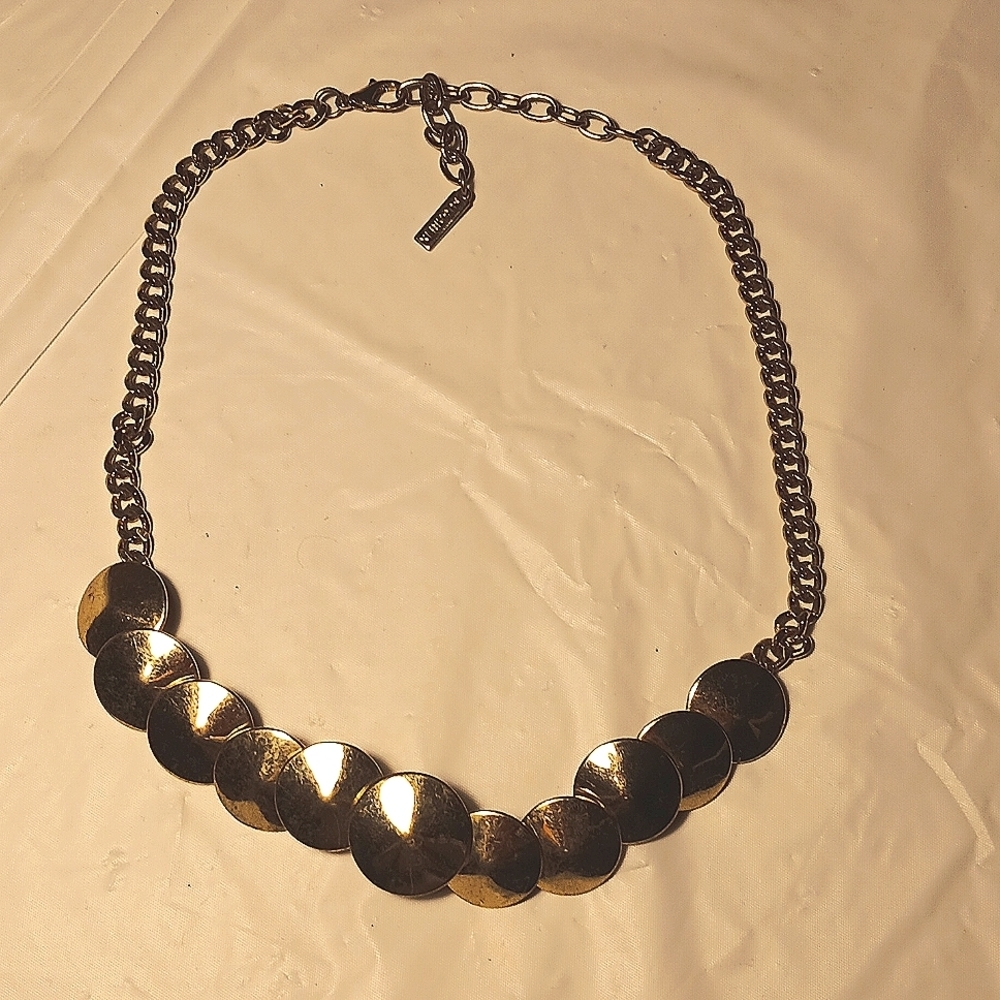 Gold chained sugarfix necklace